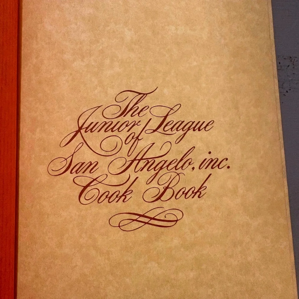 Vtg 1977 Junior League Of San Angelo, inc. Cook Book Texas Community Recipes MCM